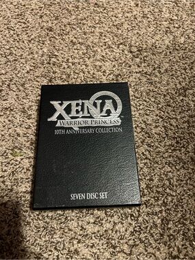 Xena: Warrior Princess 10th Anniversary Seven Disc Set - Black